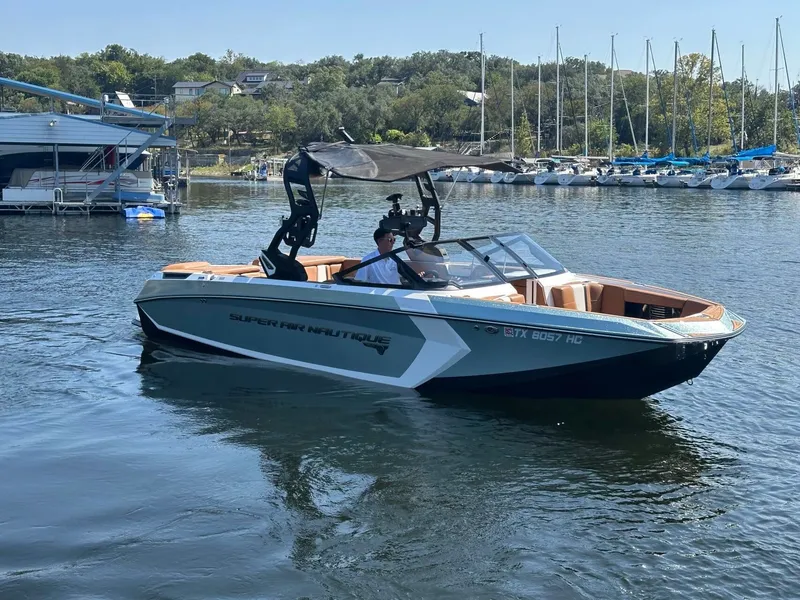 Slide: The Image of Nautique G25 2020 - 7