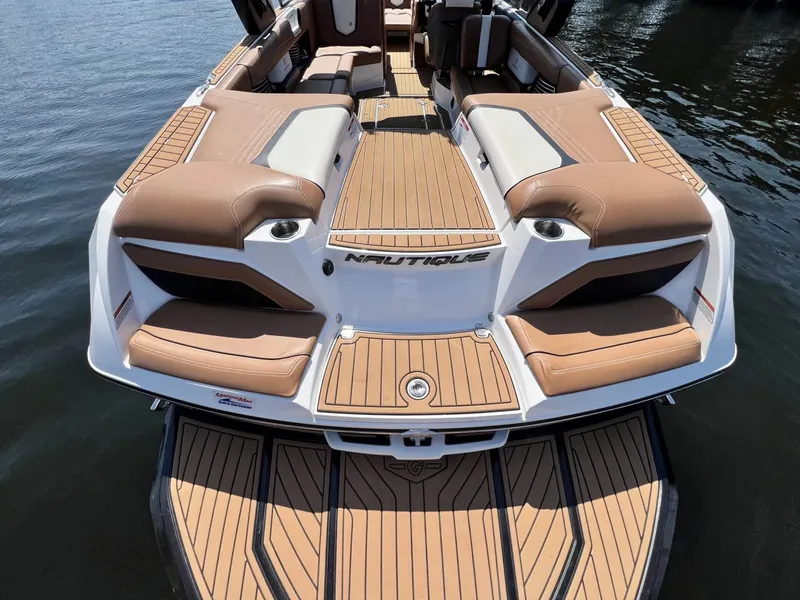 Slide: The Image of Nautique G25 2020 - 9