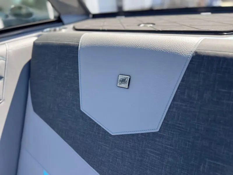 Slide: The Image of Nautique Super Air Nautique GS20 2025 - 23