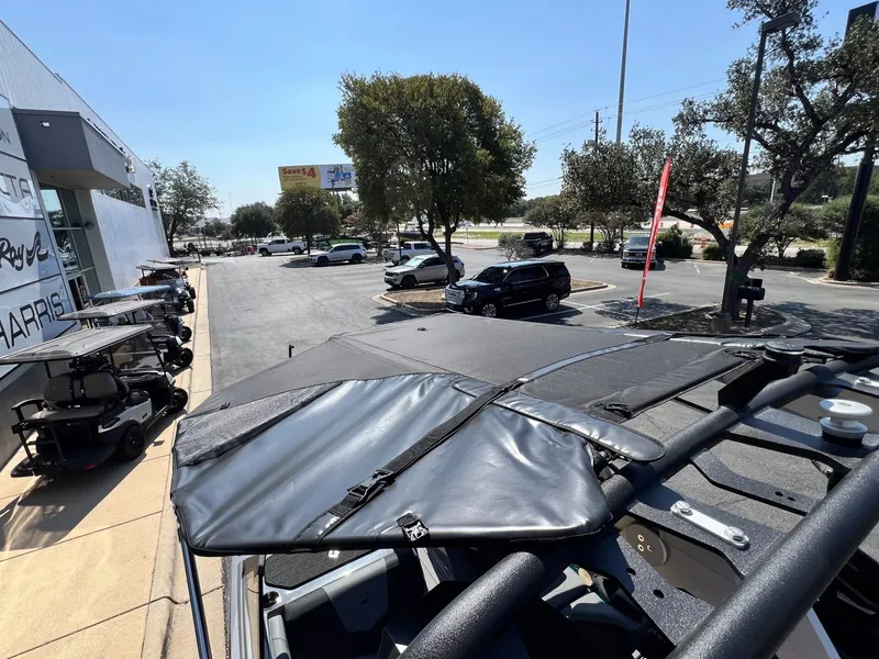 Slide: The Image of Nautique Super Air Nautique GS20 2025 - 33