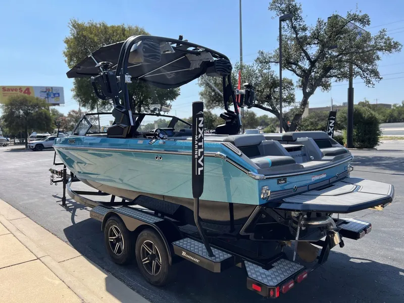 Slide: The Image of Nautique Super Air Nautique GS20 2025 - 5