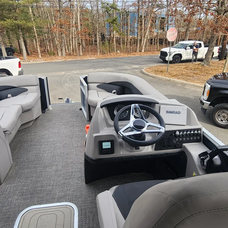 Slide: The Image of Interior view of Barletta ARIA 22UC pontoon boat, 2025 model. - 30