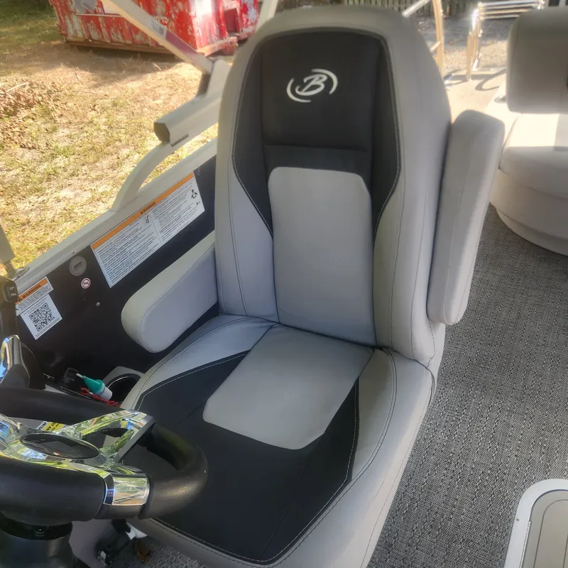 Slide: The Image of 2025 Barletta ARIA 22UC pontoon boat on trailer. - 4