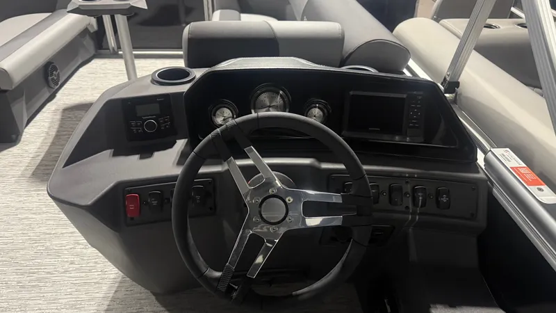 Slide: The Image of Bennington 20 SL 2026 - 7