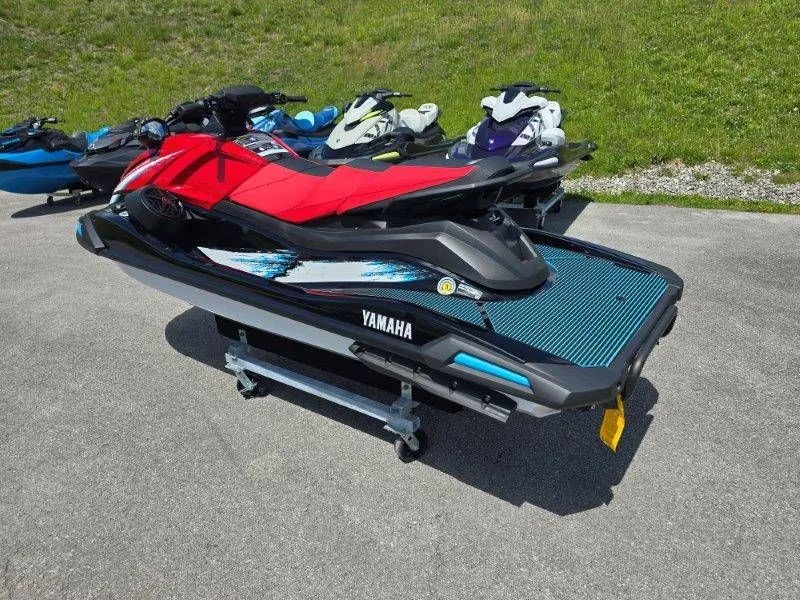 Slide: The Image of Yamaha Waverunner VX Deluxe w/ Audio 2026 - 38