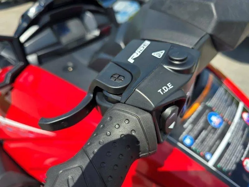 Slide: The Image of Yamaha Waverunner VX Deluxe w/ Audio 2026 - 43