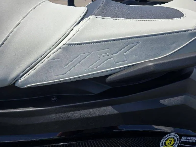 Slide: The Image of Close-up of Yamaha Waverunner VX Cruiser HO 2026 seat. - 29