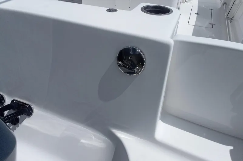 Slide: The Image of 2020 Sportsman Open 282TE Center Console boat interior detail. - 5