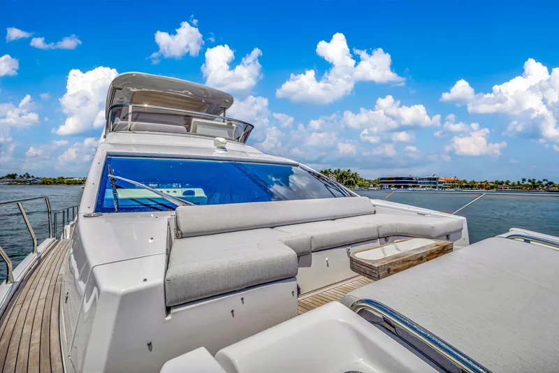 Slide: The Image of Azimut Fly 60 yacht, 2022 model, cruising on a sunny day with blue skies. - 27
