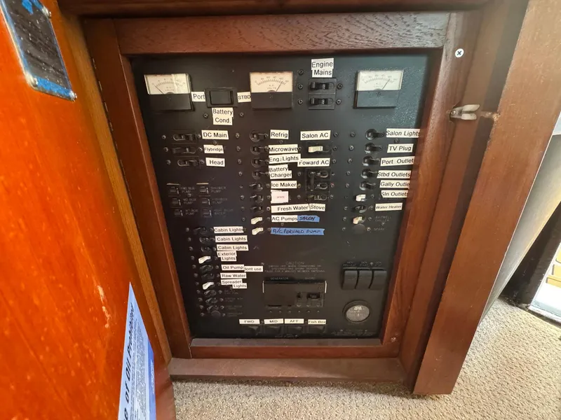 Slide: The Image of Ocean Yachts 40 Super Sport 1998 - 50