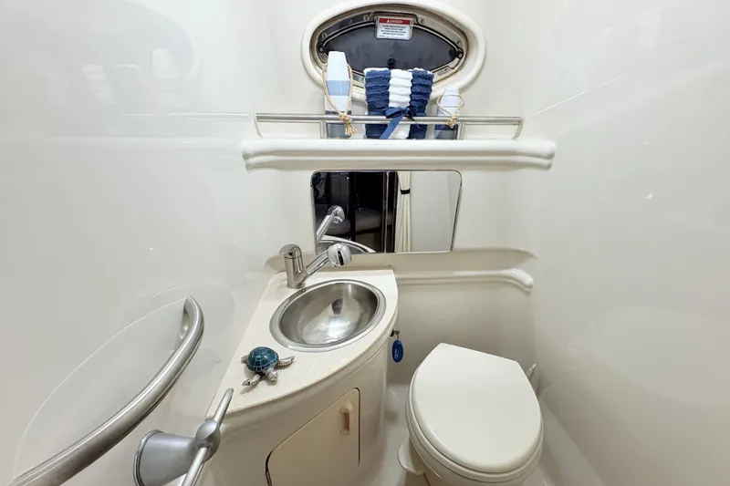 Slide: The Image of Sea Ray 280 Sundancer 2008 - 11