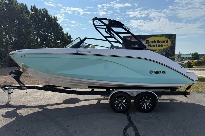 Slide: The Image of 2026 Yamaha Boats 222S on trailer at BlackBeard Marine dealership. - 4