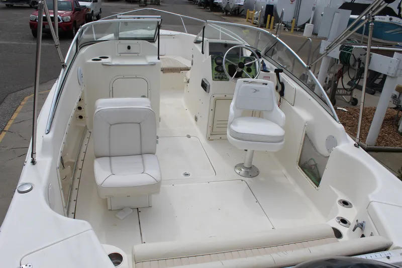 Slide: The Image of Scout 205 Dorado 2005 - 12