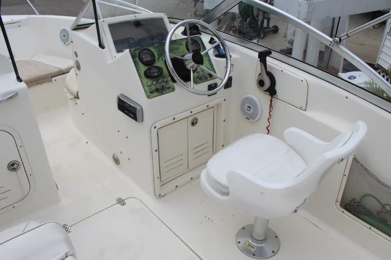 Slide: The Image of Scout 205 Dorado 2005 - 15