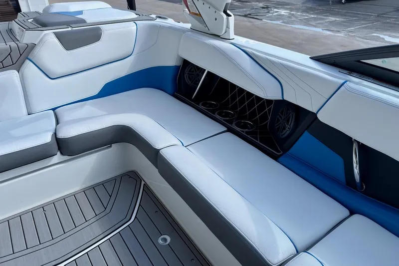 Slide: The Image of 2018 Nautique Super Air Nautique GS20 interior with sleek design and modern upholstery. - 15