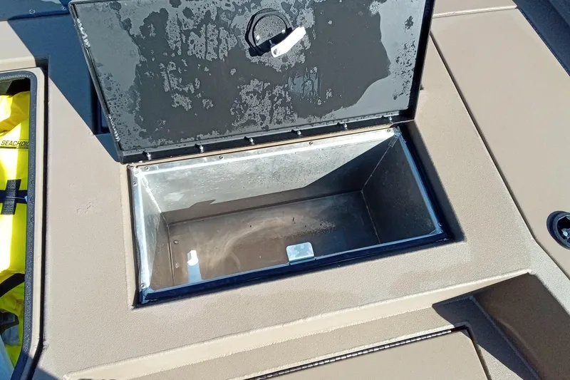 Slide: The Image of Open storage compartment on 2025 Thor 1900 Lake Hammer boat deck. - 15