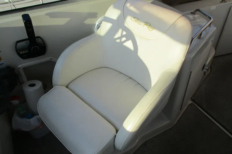 Slide: The Image of Captains Chair - 17