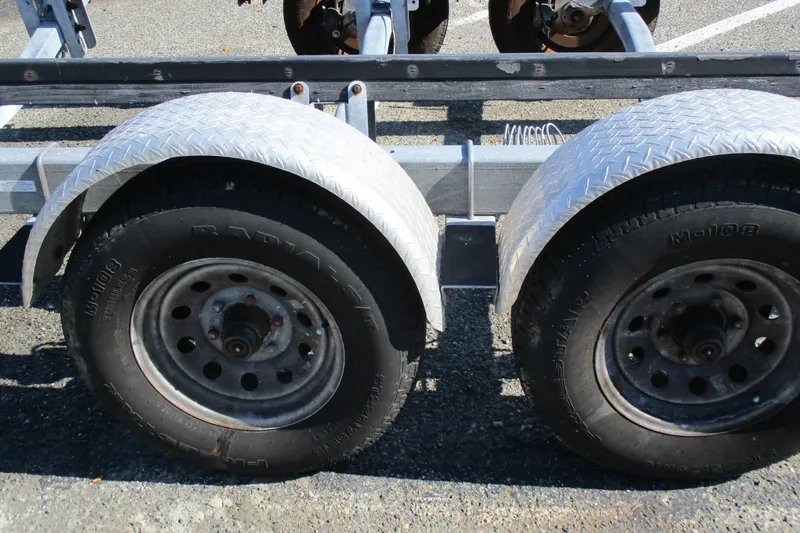 Slide: The Image of Tandem Axle Trailer - 33