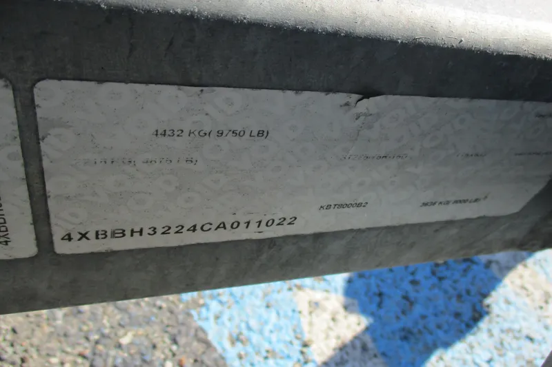 Slide: The Image of Trailer Vin# - 37