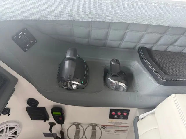 Slide: The Image of Cobalt A40 2016 - 14