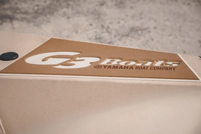 Slide: The Image of G3 Boats logo on 2025 Bay 19 GX by Yamaha Boat Company. - 18