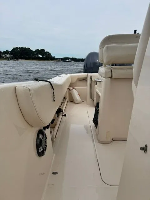 Slide: The Image of Grady-White Fisherman 257 2021 - 11