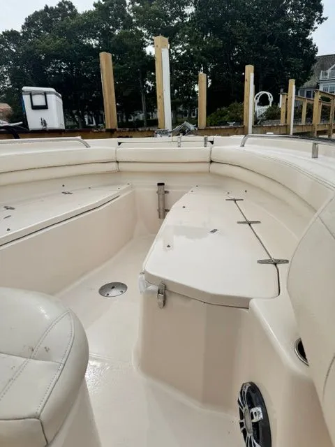 Slide: The Image of Grady-White Fisherman 257 2021 - 9