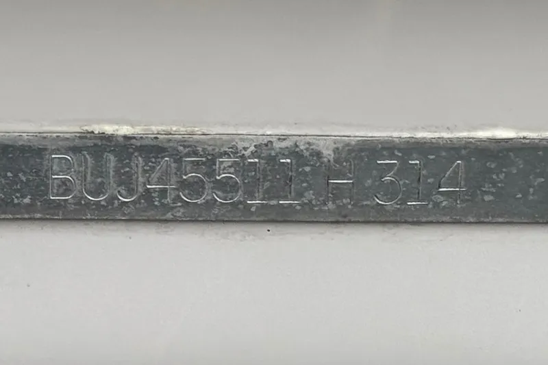 Slide: The Image of Serial number "BUJ45511H314" on a 2014 Tahoe 215 boat. - 34