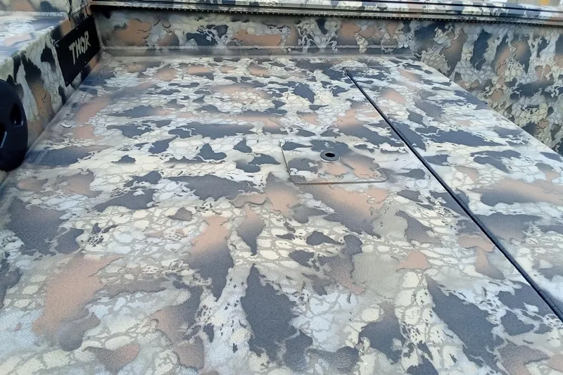 Slide: The Image of Camouflage pattern on 2026 Thor 1754 Timber Hammer boat deck. - 8