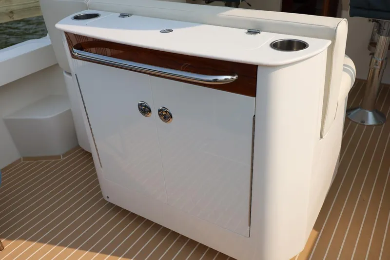 Slide: The Image of Cockpit Cabinet - 5