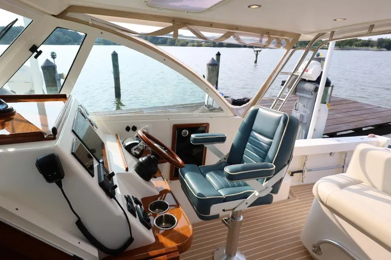 Slide: The Image of Helm Looking Outboard - 11