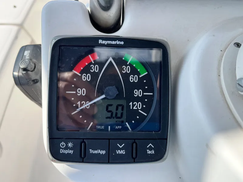 Slide: The Image of Hunter Hunter 36 2004 - 16