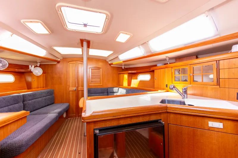 Slide: The Image of Hunter Hunter 36 2004 - 31