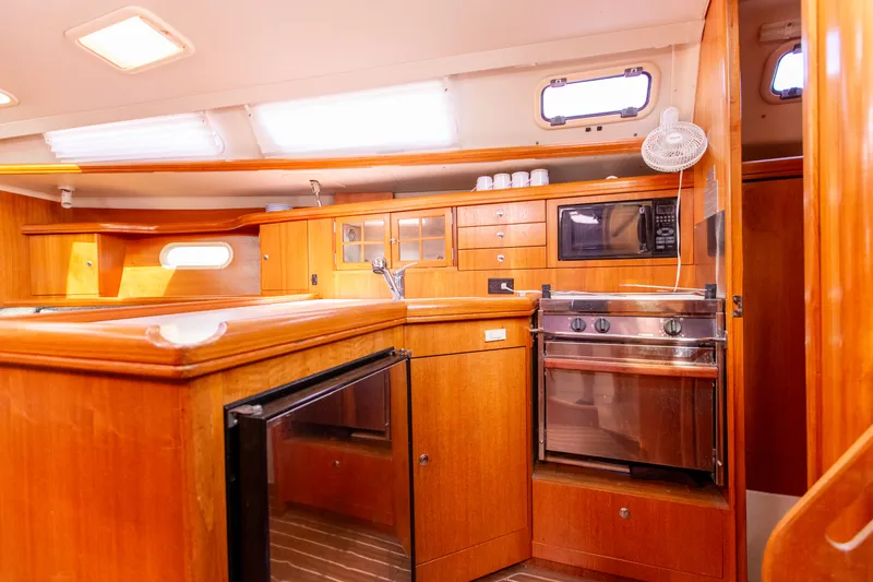 Slide: The Image of Hunter Hunter 36 2004 - 32