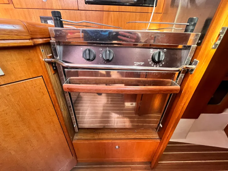 Slide: The Image of Hunter Hunter 36 2004 - 33