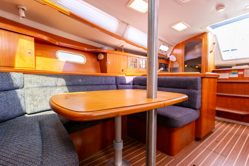 Slide: The Image of Hunter Hunter 36 2004 - 58