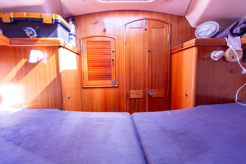 Slide: The Image of Hunter Hunter 36 2004 - 63