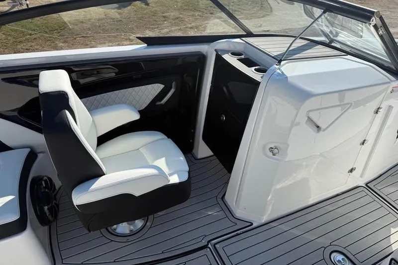 Slide: The Image of 2026 Yamaha Boats 252S interior with sleek seating and modern design. - 9
