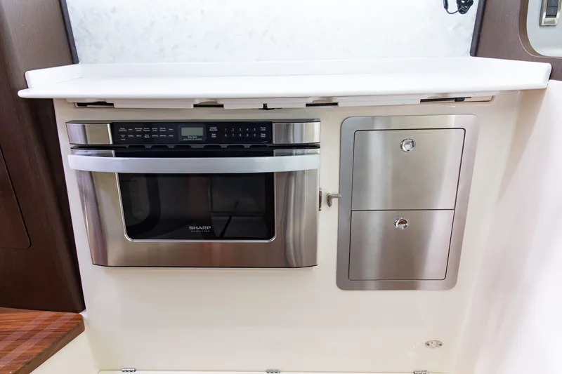 Slide: The Image of Grady-White Canyon 456 2024 - 30