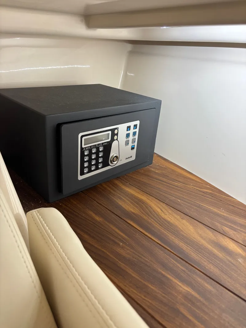 Slide: The Image of Grady-White Canyon 456 2024 - 46