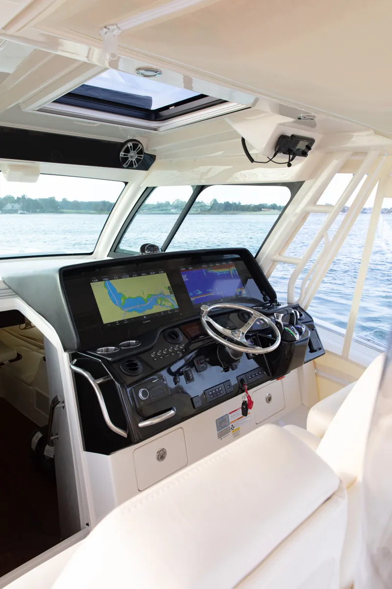 Slide: The Image of Grady-White Canyon 456 2024 - 6