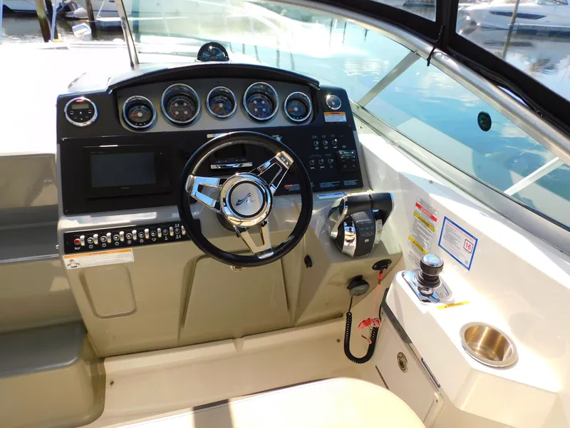 Slide: The Image of Sea Ray Sundancer 310 2015 - 16