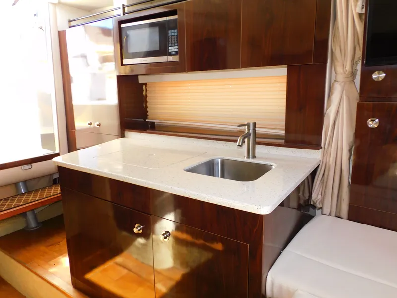 Slide: The Image of Sea Ray Sundancer 310 2015 - 37