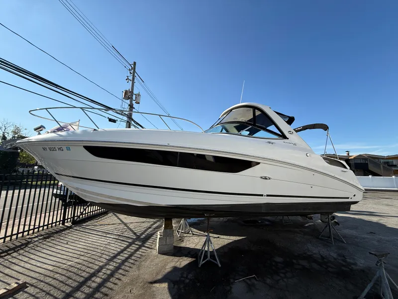 Slide: The Image of Sea Ray Sundancer 310 2015 - 5