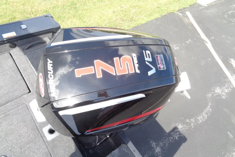 Slide: The Image of Mercury V6 Pro outboard motor on 2026 Lund 1875 Crossover XS boat. - 11