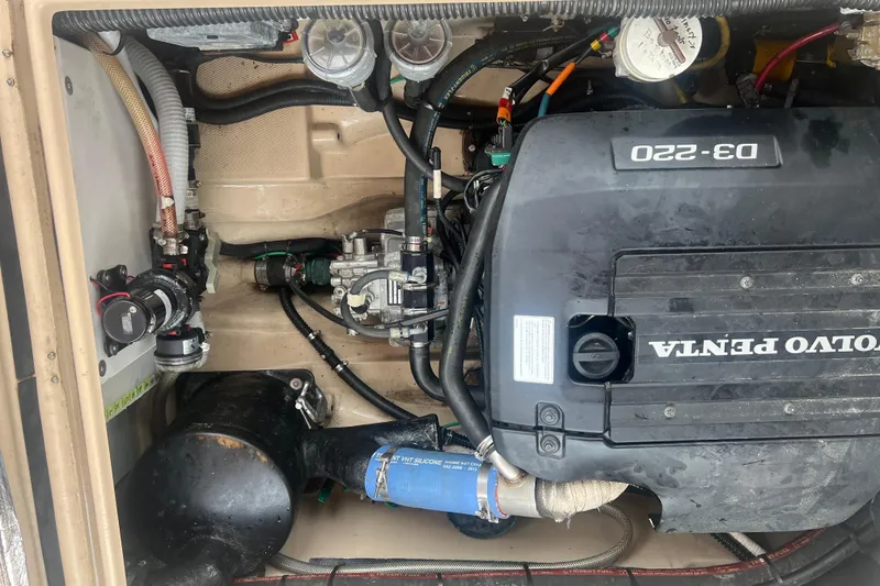 Slide: The Image of Engine compartment of 2017 Ranger Tugs R-27 Tug with Volvo Penta D3-220 engine. - 22