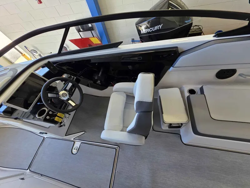 Slide: The Image of Yamaha AR250 2026 - 6