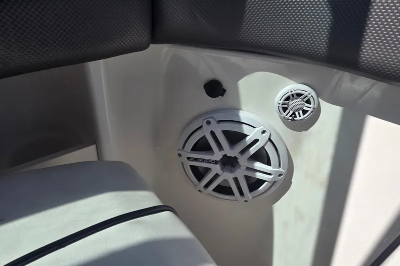 Slide: The Image of Speaker system on a 2006 Sea Ray 290 Select EX boat interior. - 22