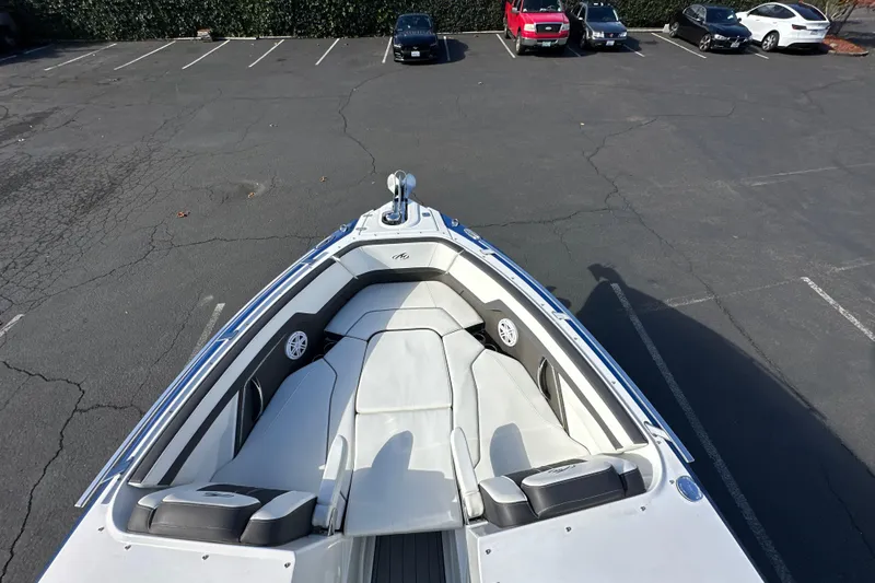 Slide: The Image of 2019 Monterey 278SS Super Sport boat interior with modern dashboard and seating. - 15