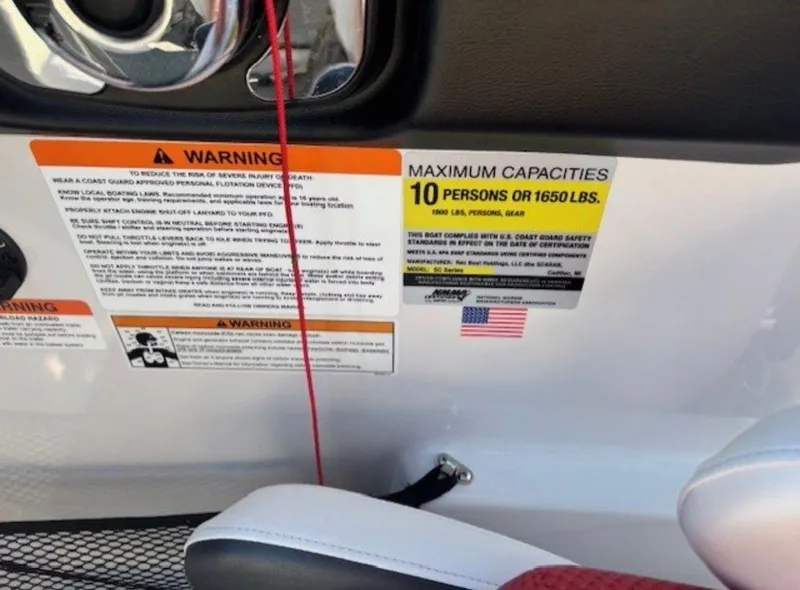 Slide: The Image of Scarab 215 HO Impulse 2016 - 5